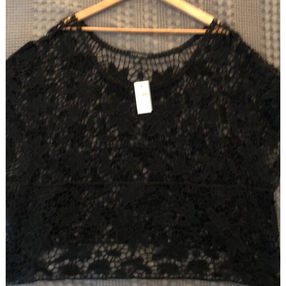 NWT Women's LANE BRYANT Crochet Blouse Black Size 22/24 Flower Pattern - Picture 8 of 10